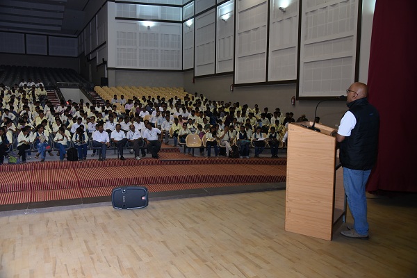 A motivational session on the topic “ Importance of Communication Skill & Personality Development ” 
