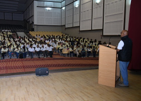 Communication skills Expert lecture by Suhas Kirloskar